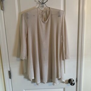 Women's Ivory Flowy Tunic Top W Tie Back Detail Earthbound Sz XL